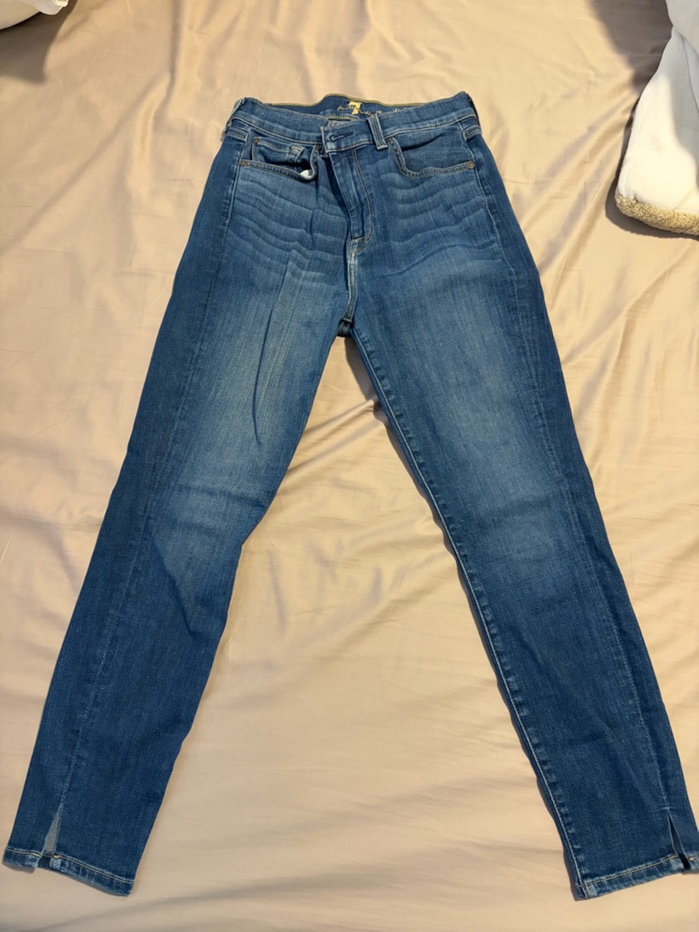 7 for all Classic High-Rise Slim Jeans in Medium Wash Size 28